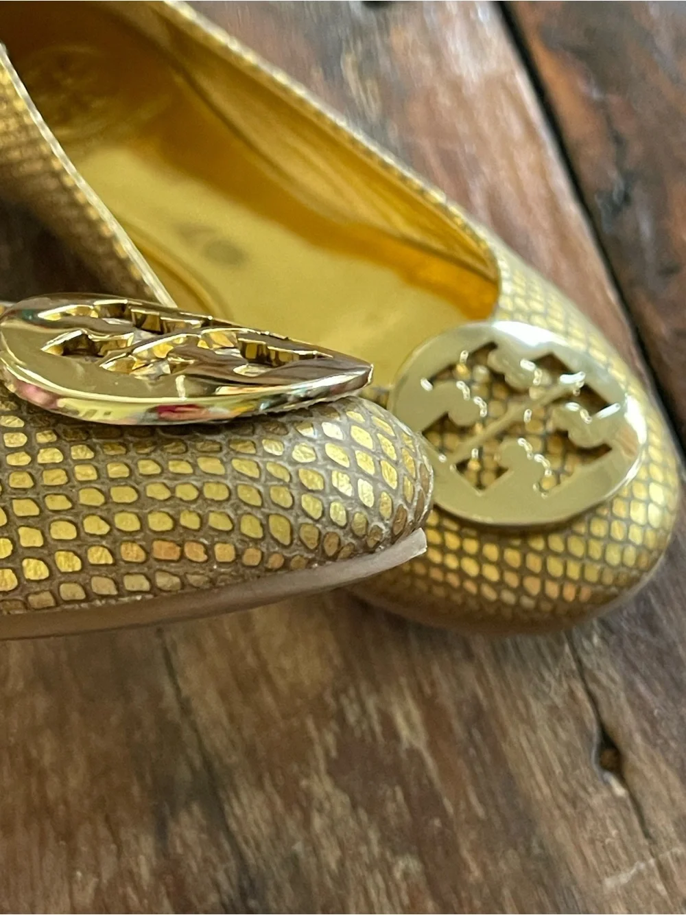 Tory Burch Reva Metallic Gold Snakeskin-Print Logo Ballet Flats Sz 6.5 Leather